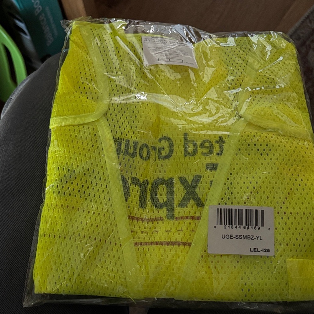 High-Visibility Safety Vest for Men - Yellow